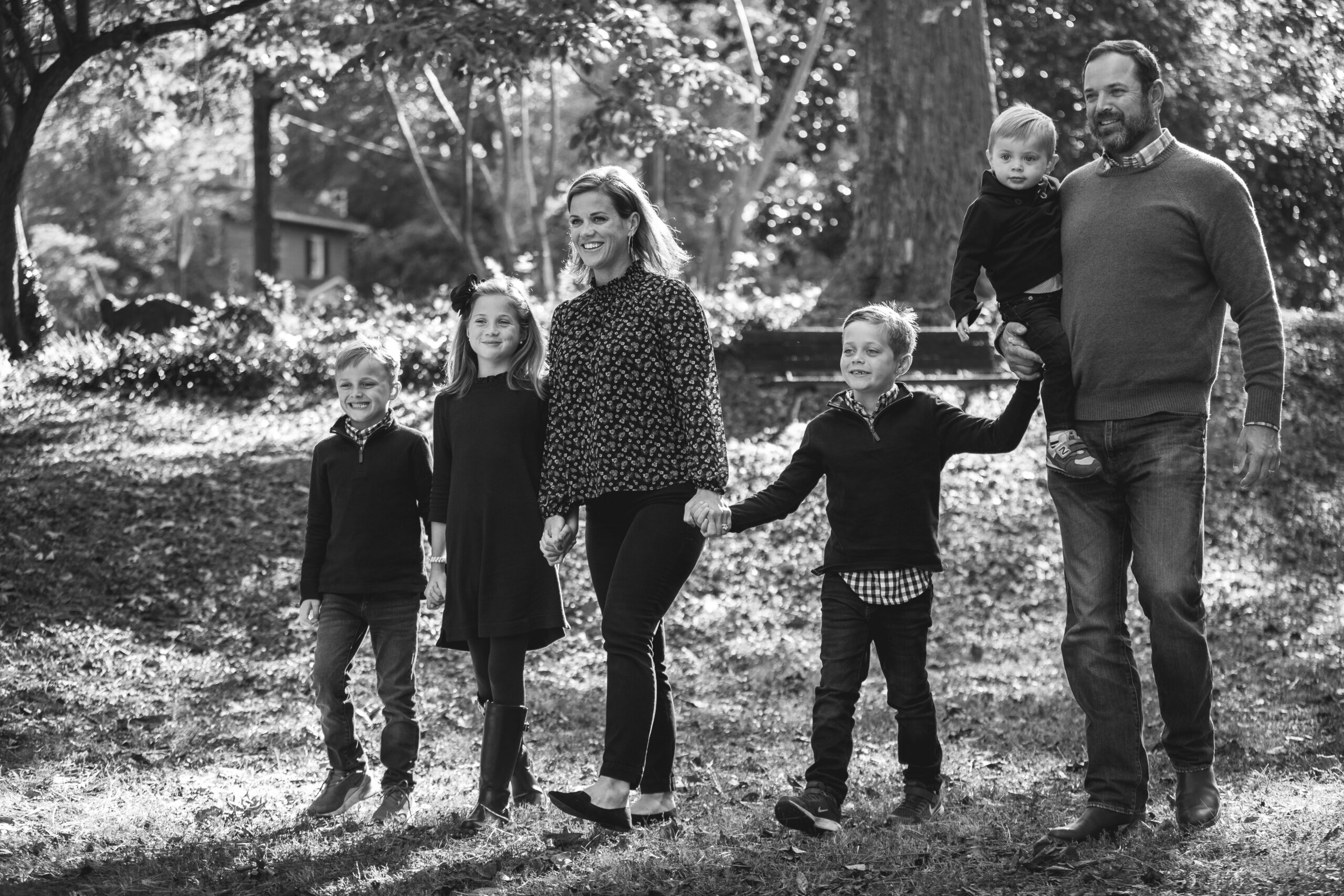 Spring Family Photo Session-Promo-1-BW-Featured